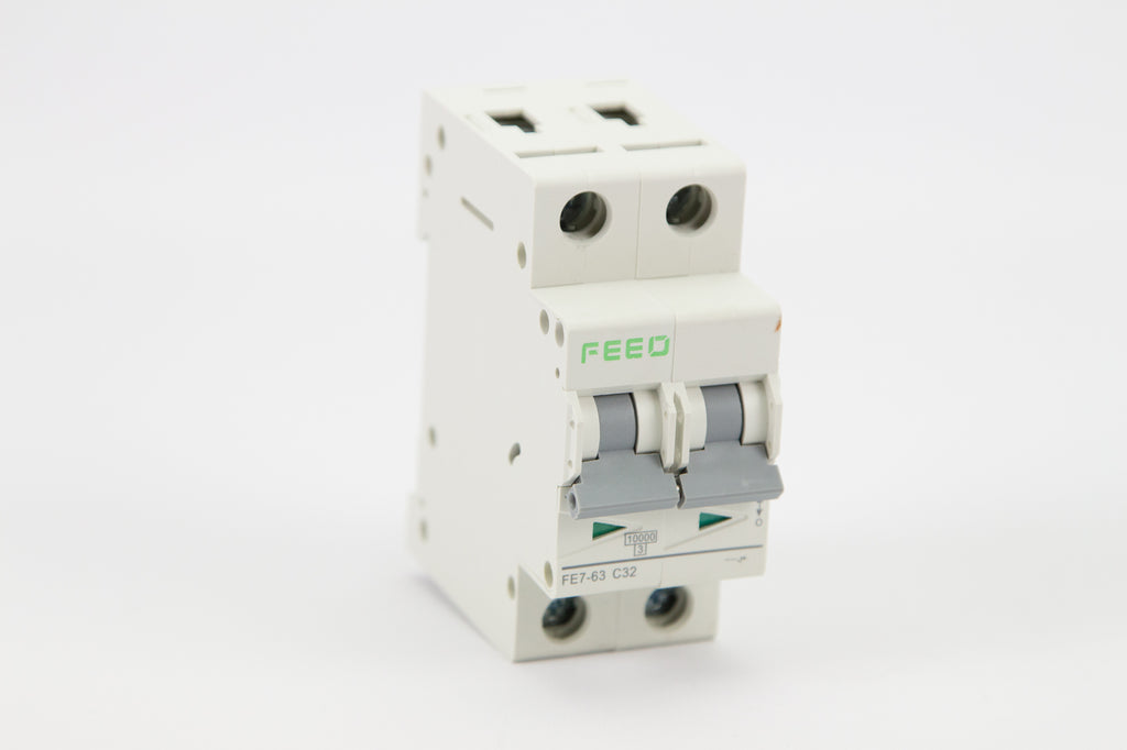 Single Phase Circuit Breaker 32A