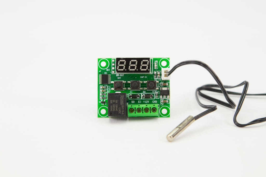 Digital Thermostat Controler